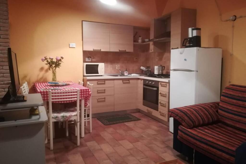 Casa Baciccia Appartement Badalucco Buitenkant foto