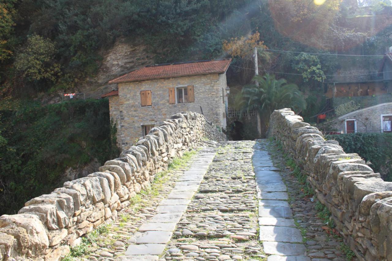 Casa Baciccia Appartement Badalucco Buitenkant foto