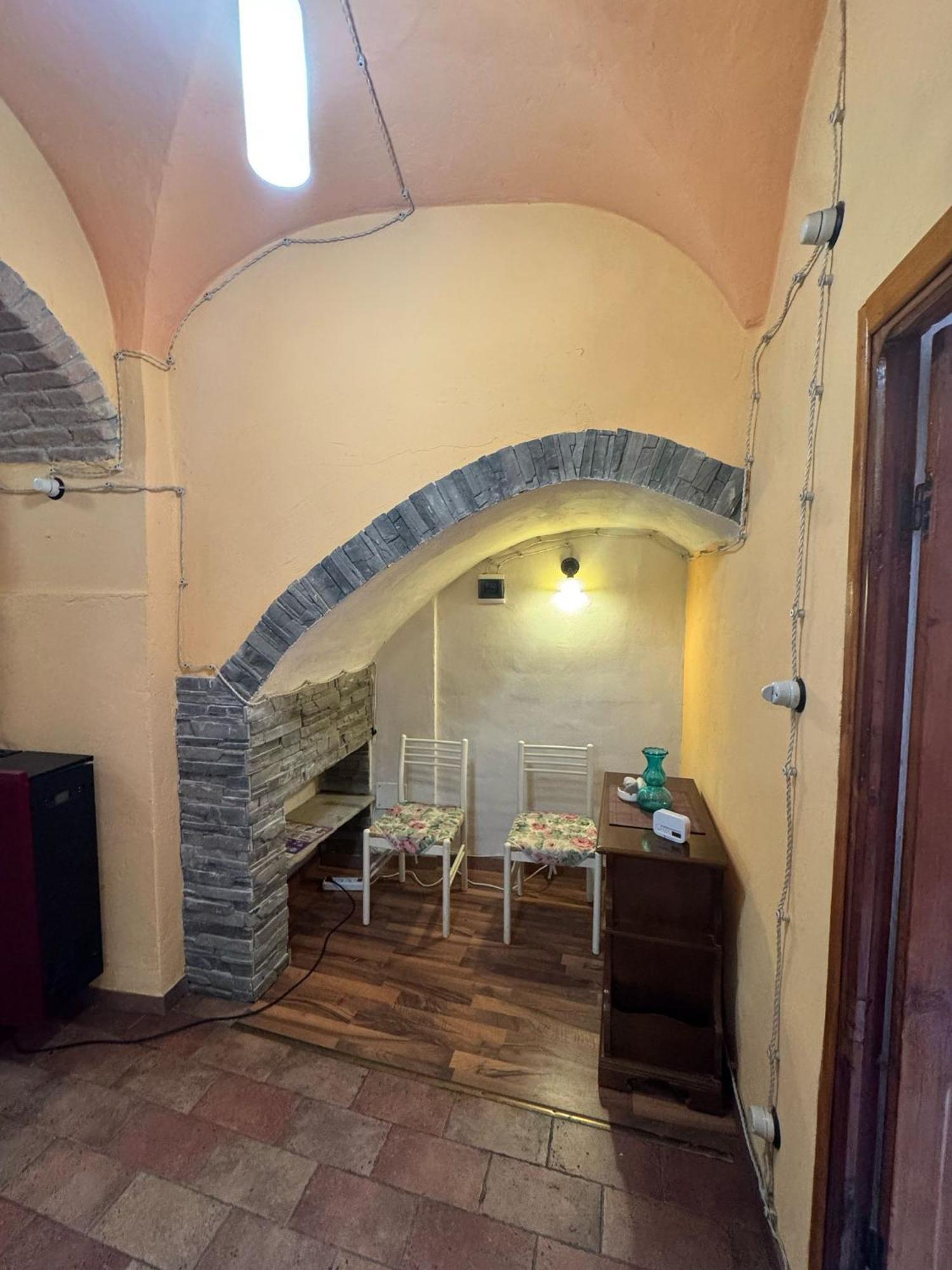 Casa Baciccia Appartement Badalucco Buitenkant foto